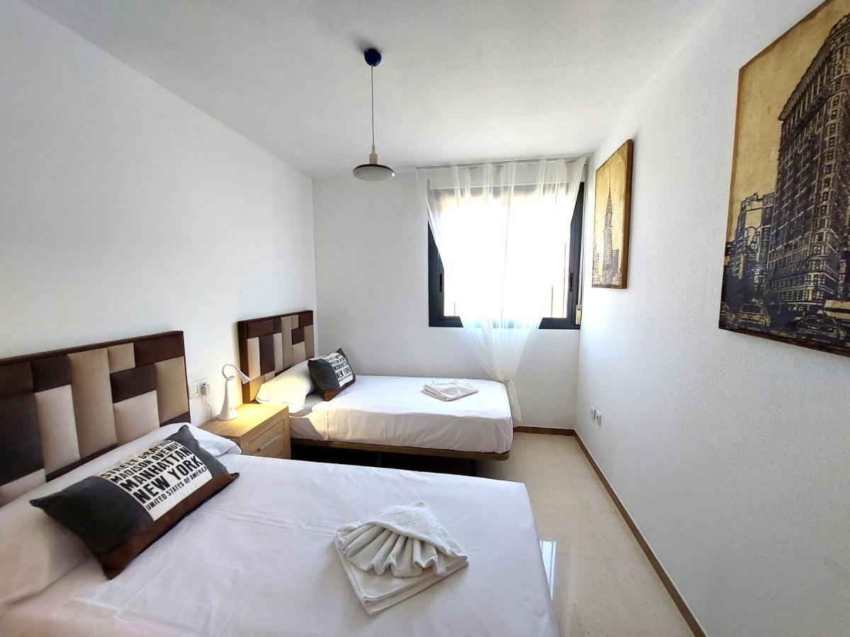 بينايدورم Luxury 3 Dormitorios Frente Al Mar En Las Marinas By Sonneil Rentals المظهر الخارجي الصورة