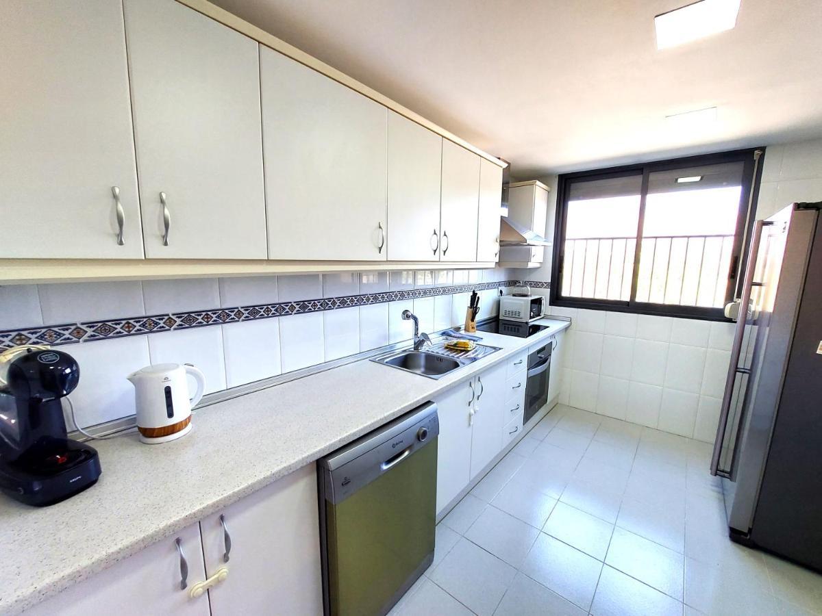 بينايدورم Luxury 3 Dormitorios Frente Al Mar En Las Marinas By Sonneil Rentals المظهر الخارجي الصورة